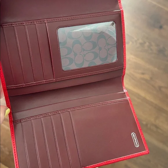 Coach Soho Wallet - Picture 10 of 16